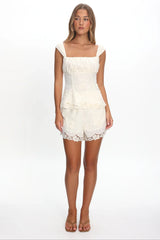 Tarelle Scalloped Edge Lace Shorts Cream